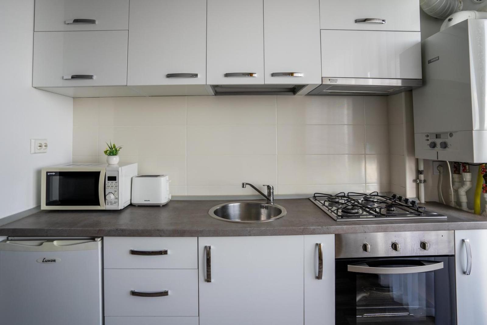 Summerland Sea-View Luxury Apartment Mamaia Ngoại thất bức ảnh