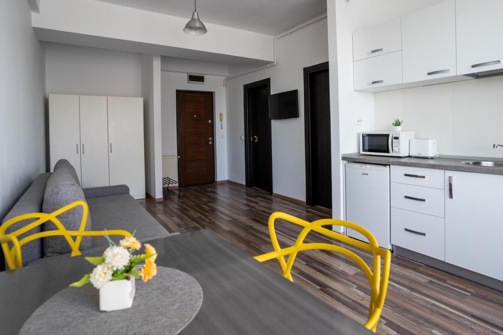 Summerland Sea-View Luxury Apartment Mamaia Ngoại thất bức ảnh