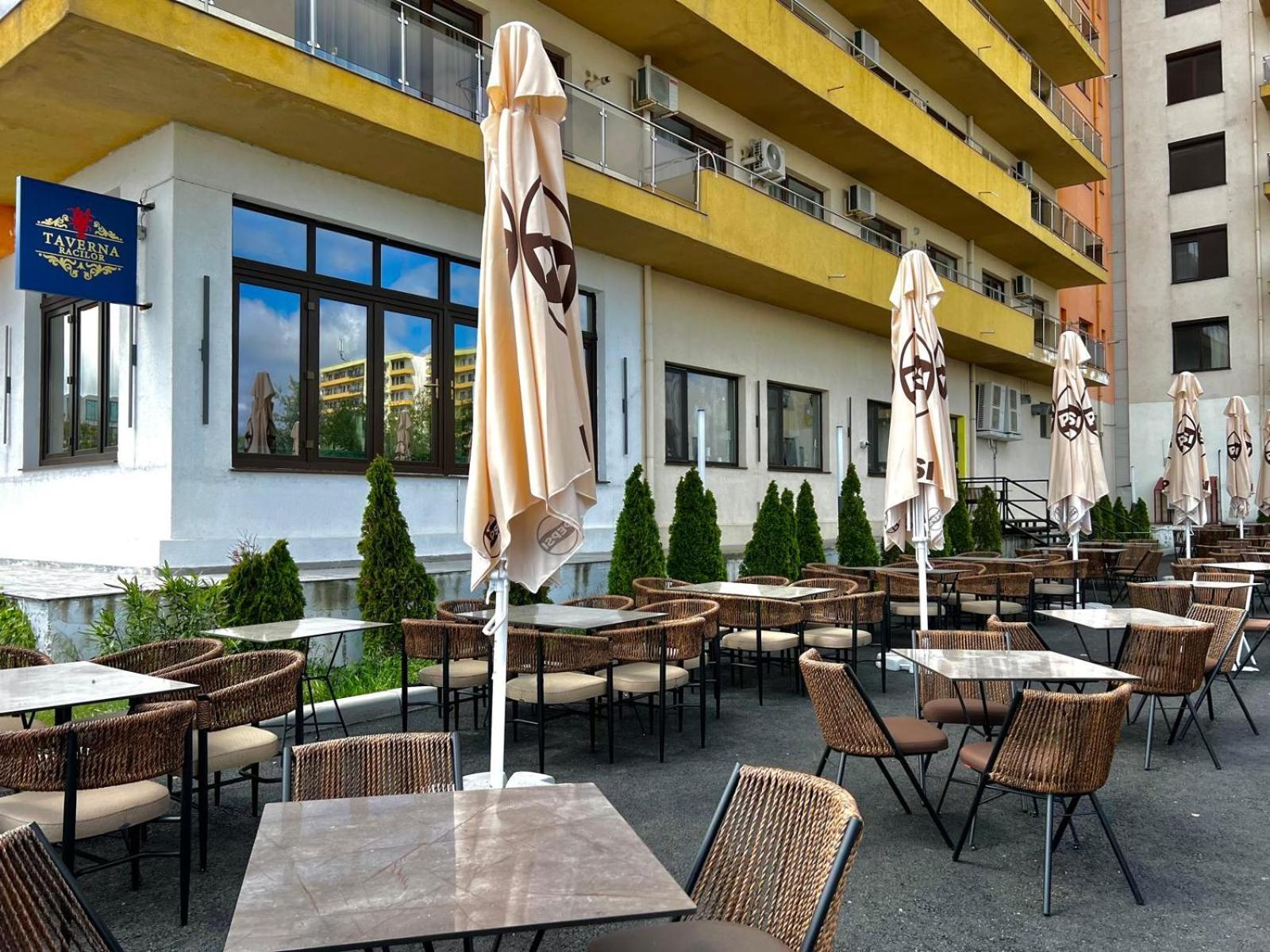 Summerland Sea-View Luxury Apartment Mamaia Ngoại thất bức ảnh