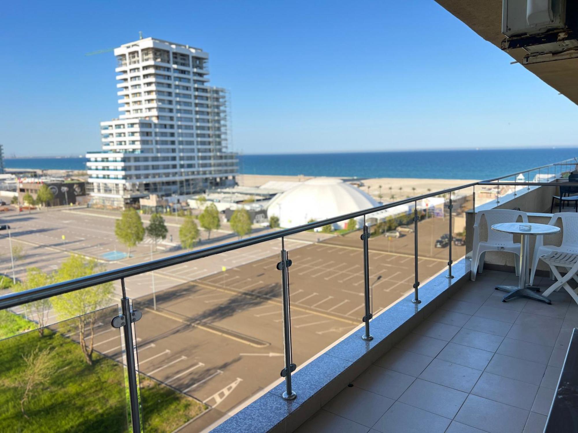 Summerland Sea-View Luxury Apartment Mamaia Ngoại thất bức ảnh